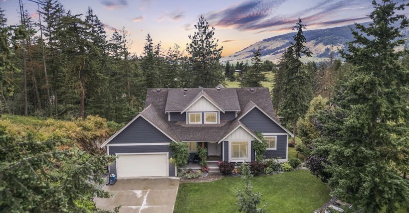 Spallumcheen BC Real Estate | 4322 Sharp Road